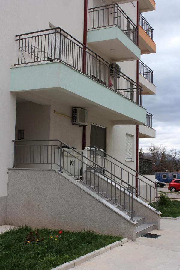 Apartment Anagastum Nikšić Bagian luar foto